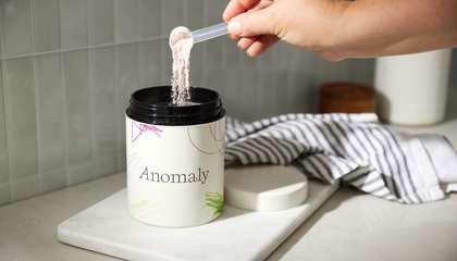 Probiotic strains and prebiotic fiber